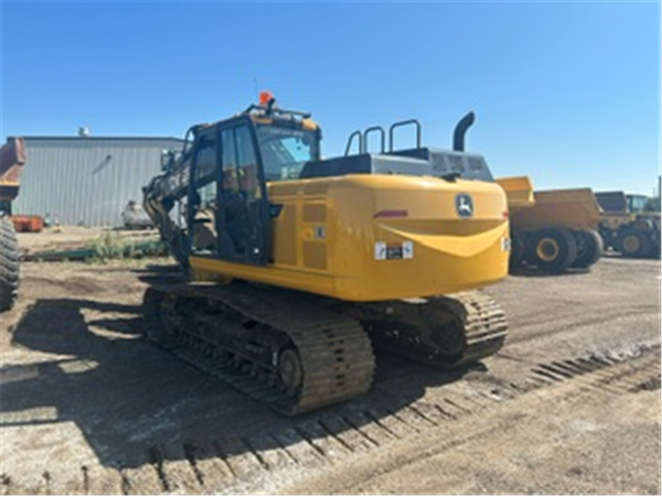 2022 DEERE 200G 5009